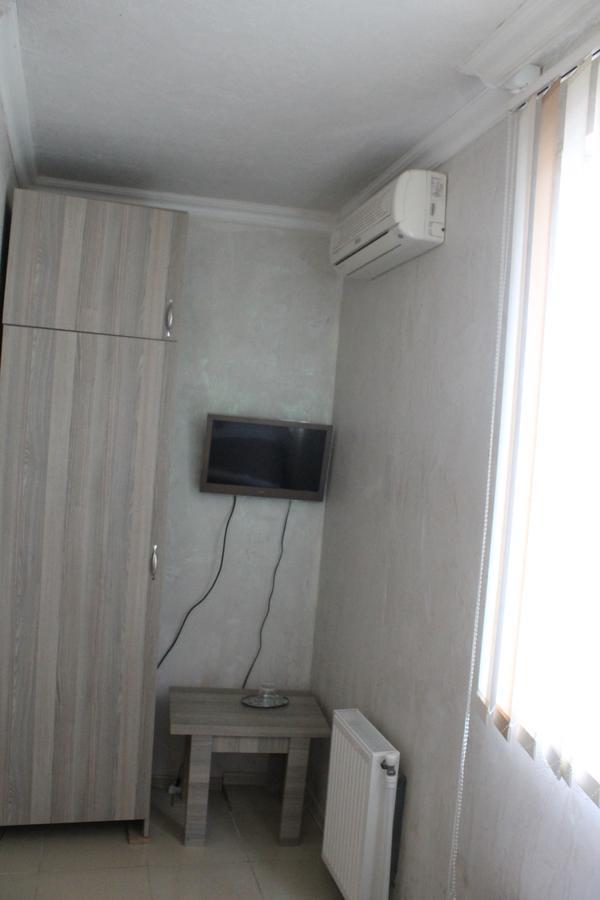 Hotel Lim Batumi Exterior photo